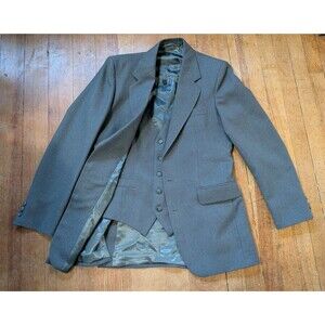 Men's 3 Piece Gentry Trimmer Fit Suit Blazer Vest Wedding Formal 38R Pants 34